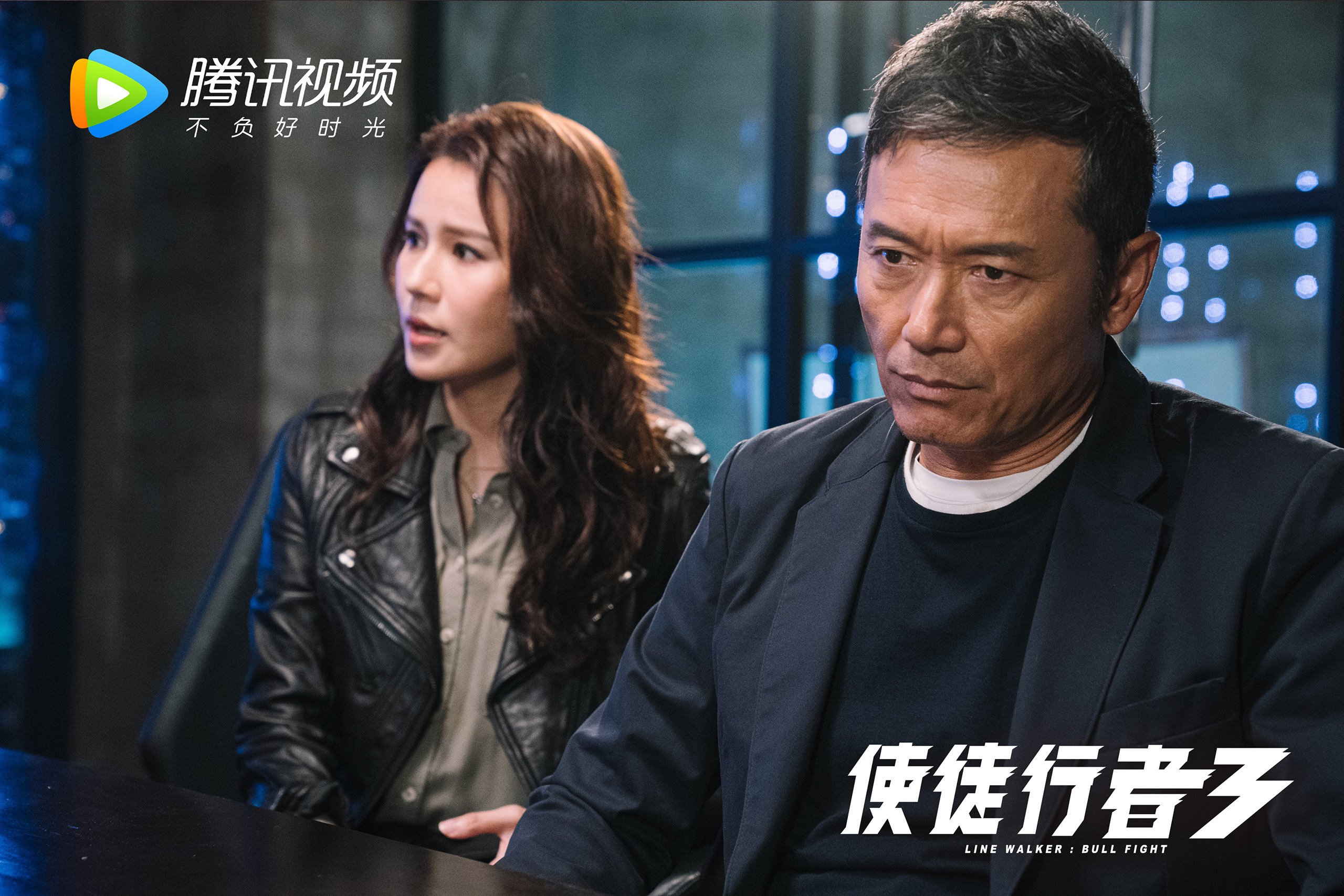 沙漠越野车比赛，速度与耐力的极限测试，沙漠越野挑战赛