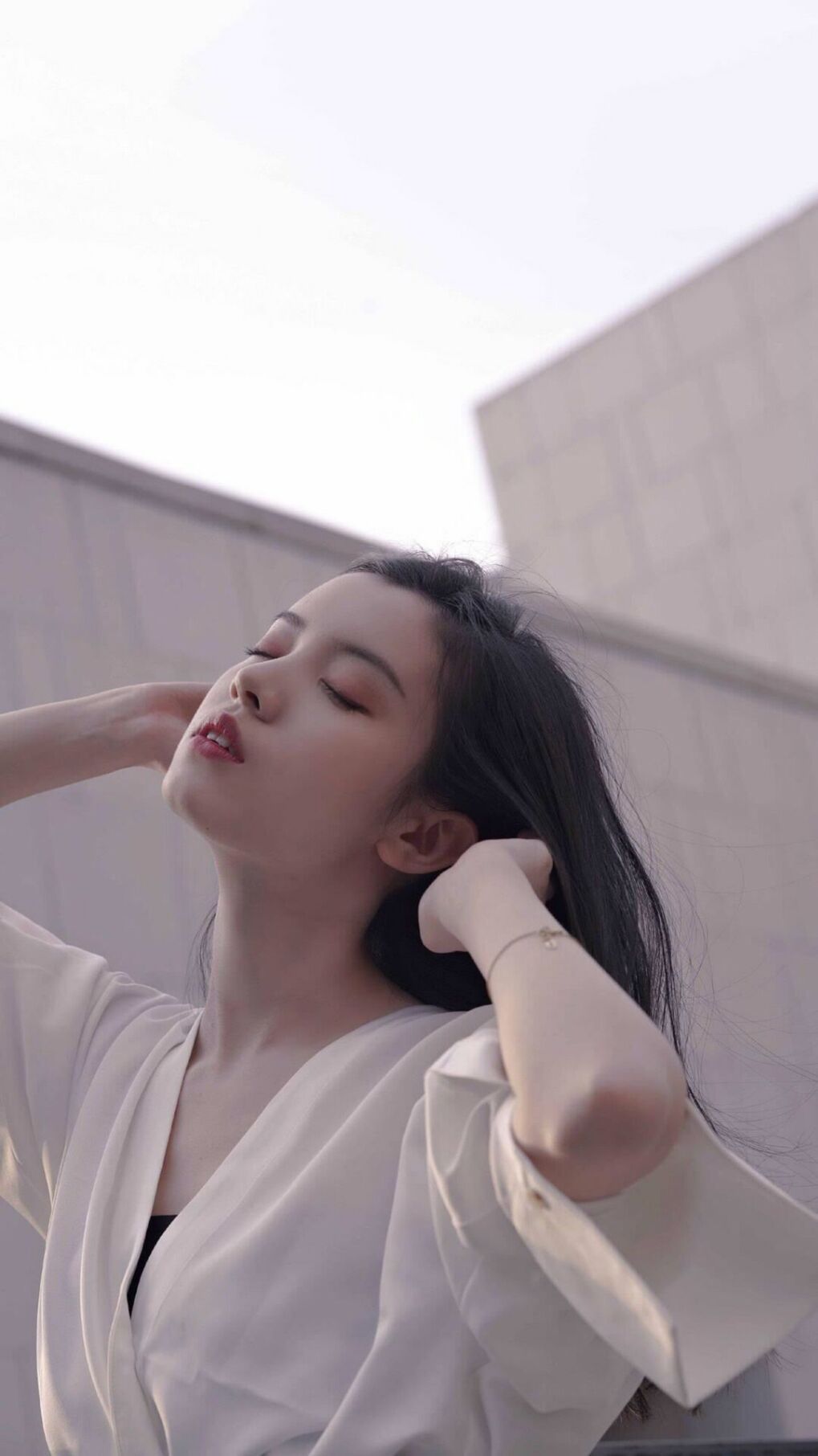 西班牙反曲弓选拔赛中，安德烈斯·特米尼奥和埃莉亚·卡纳莱斯表现出色